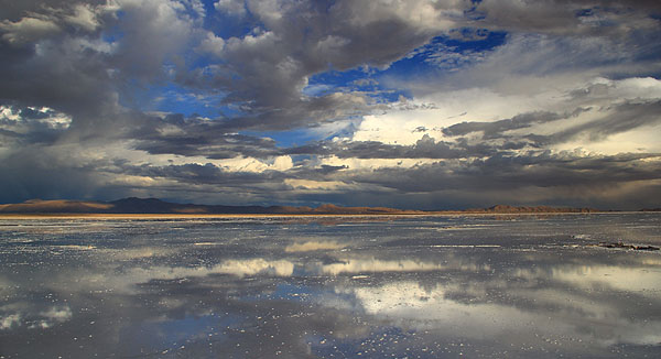 salar de uyuni por do sol