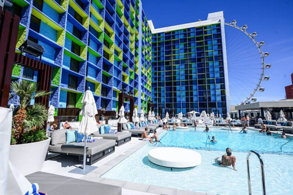 linq-piscina-las-vegas