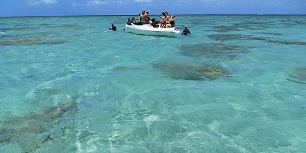 Praia em outubro: Perobas, RN