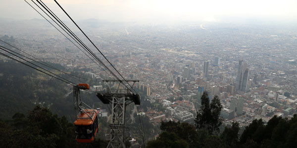 Monserrate-subida-bogota-colombia-relato-miriam