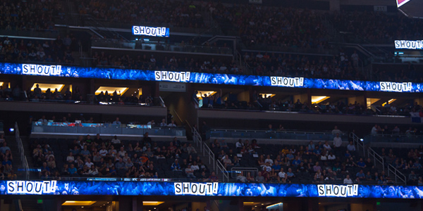 Amway Center - jogo de basquete em Orlando em família