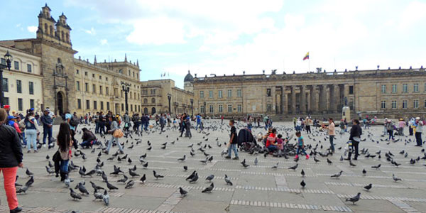 Bogotá com hospedagem no centro histórico