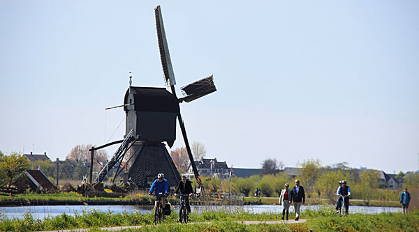 O parque dos moinhos de vento na Holanda