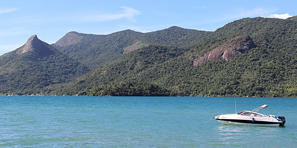 Passeio ao Saco do Mamanguá: lancha Palombeta