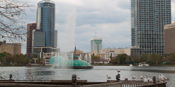 lake-eola-park-fonte-lago