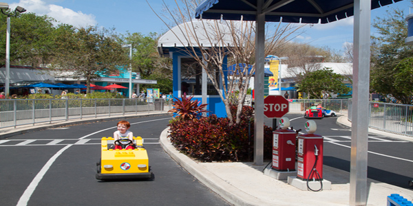 legoland-florida-orlando-posto-gasolina