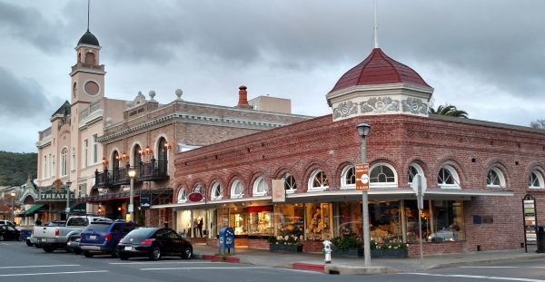 sonoma plaza