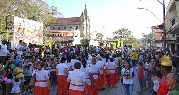 Encontro de Folia de Reis - Muqui