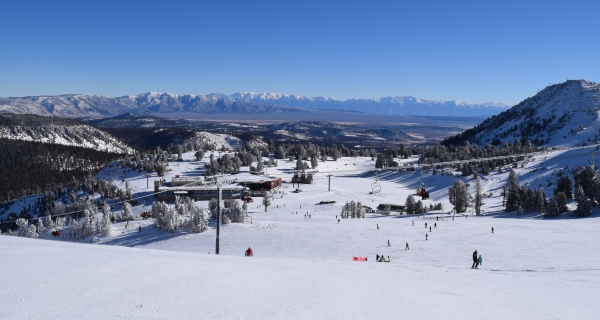 mammoth-mountain-pista-azul-vista-restaurante