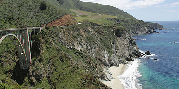 Califórnia: Highway 1 interditada