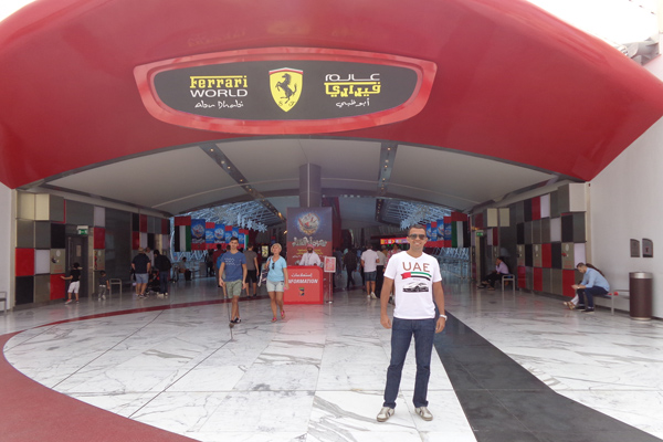 Dubai dicas: Ferrari World
