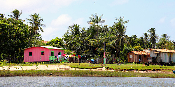 marajo-soure-Casas-ao-longo-do-Rio