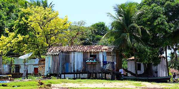 marajo-soure-Rio-Paracauari-mais-casas