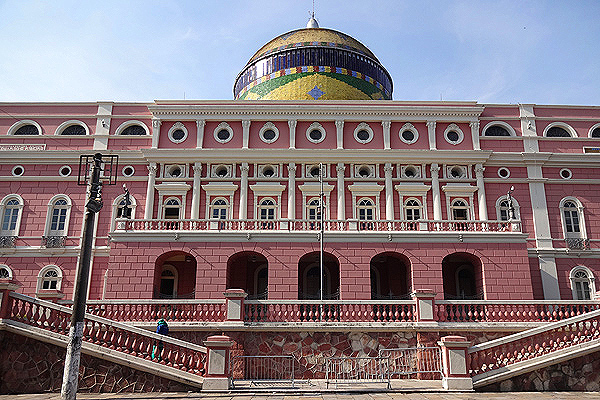 Manaus-relato-Teatro-Amazonas-vista