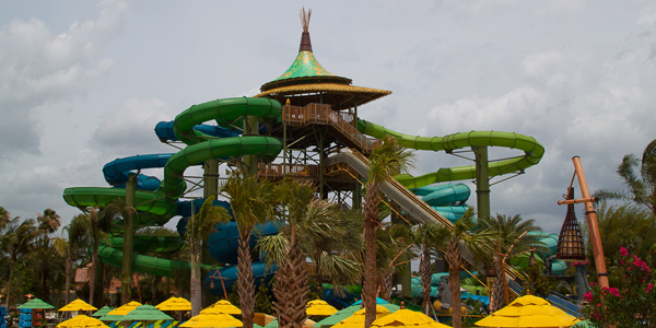 Volcano_Bay_orlando_taniwha