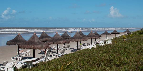 praia transamérica comandatuba