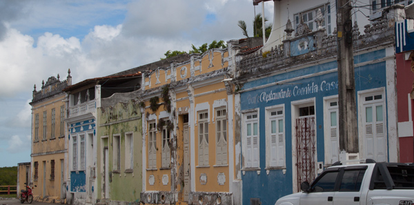 Um passeio pelo fotogênico casario histórico de Canavieiras, na Bahia 4