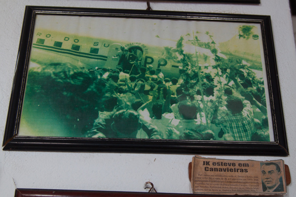 Um passeio pelo fotogênico casario histórico de Canavieiras, na Bahia 11