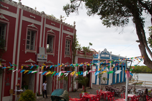 Um passeio pelo fotogênico casario histórico de Canavieiras, na Bahia 8