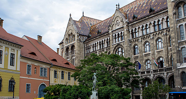 Budapeste: Arquivo Nacional