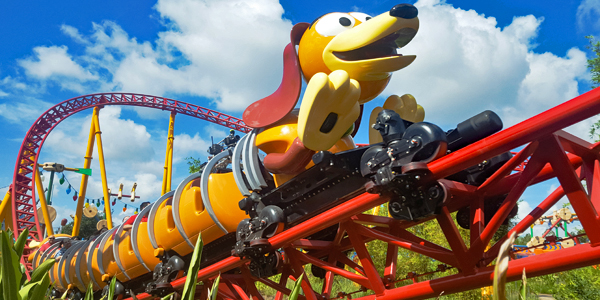 slinky dog dash toy story land