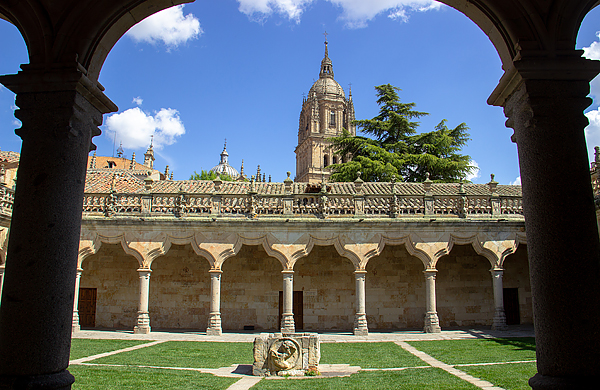 salamanca universidade escuelas menores