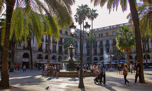 Plaça Reial, no Bairro Gótico