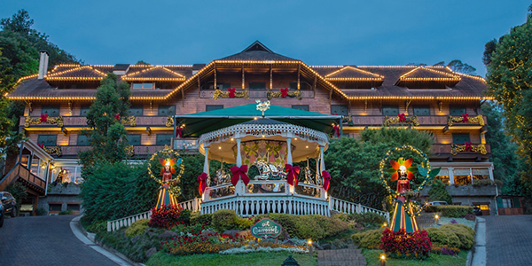 Casa da Montanha Hotel se transforma na Extraordinária Casa de Natal Casa da Montanha Hotel se transforma na Extraordinária Casa de Natal