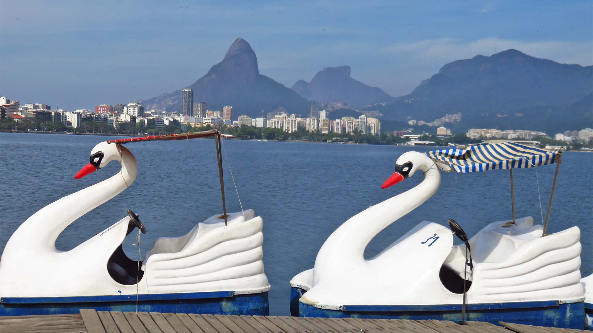 Quando ir ao Rio de Janeiro 5 Quando ir ao Rio de Janeiro - Pedalinhos na Lagoa Rodrigo de Freitas