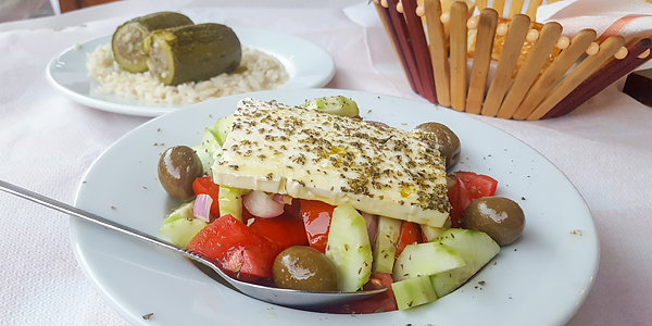 Comida grega: salada grega
