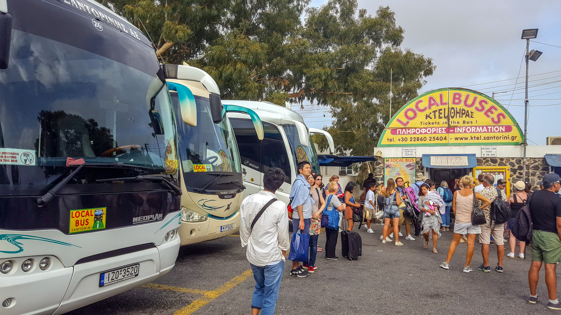 Como se locomover em Santorini: ônibus