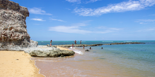 Praia de Curuípe, perto da praia dos Amores