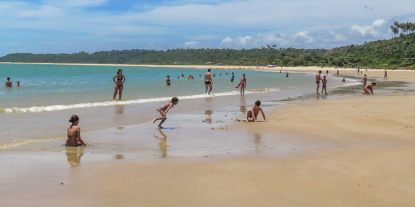 Praia dos Coqueiros, trecho central