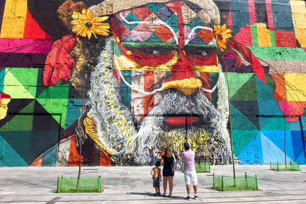 Parada no Rio de Janeiro entre São Paulo e Búzios de carro - Boulevard Olímpico