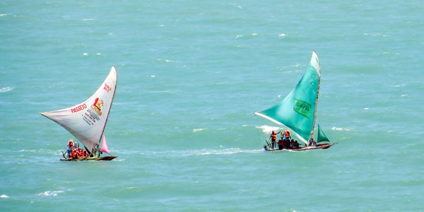 Canoa Quebrada: passeio de jangada