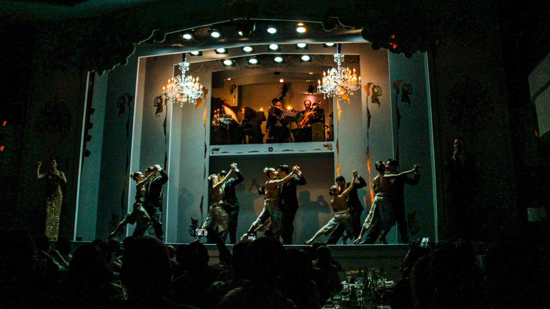 Os melhores shows de tango em Buenos Aires: Café de los Angelitos