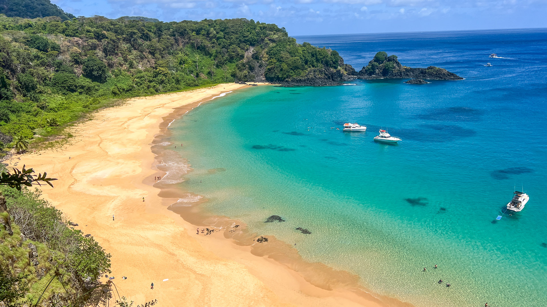 Praias em Fernando de Noronha: Praia do Sancho