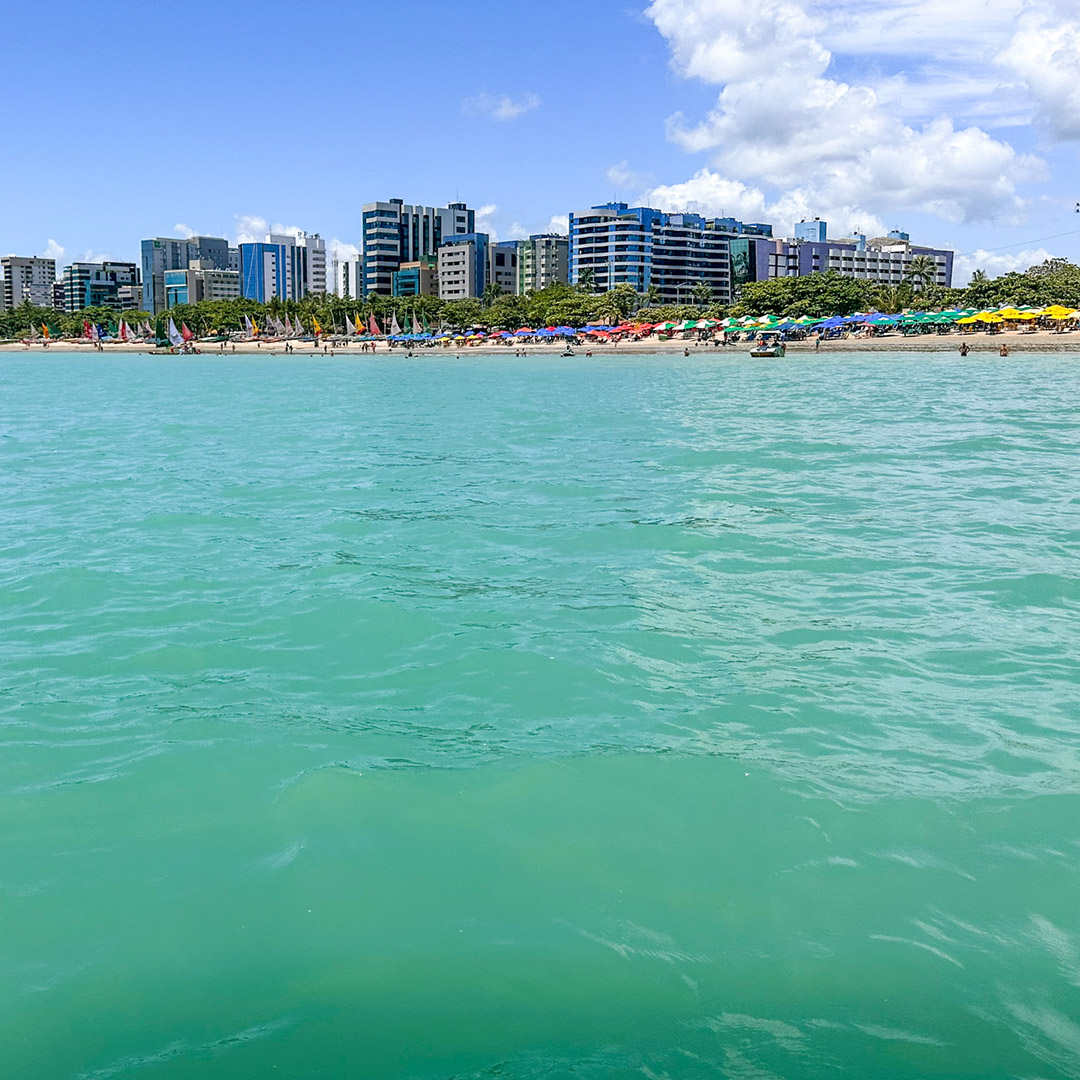 O que fazer em Maceió: praia da Pajuçara