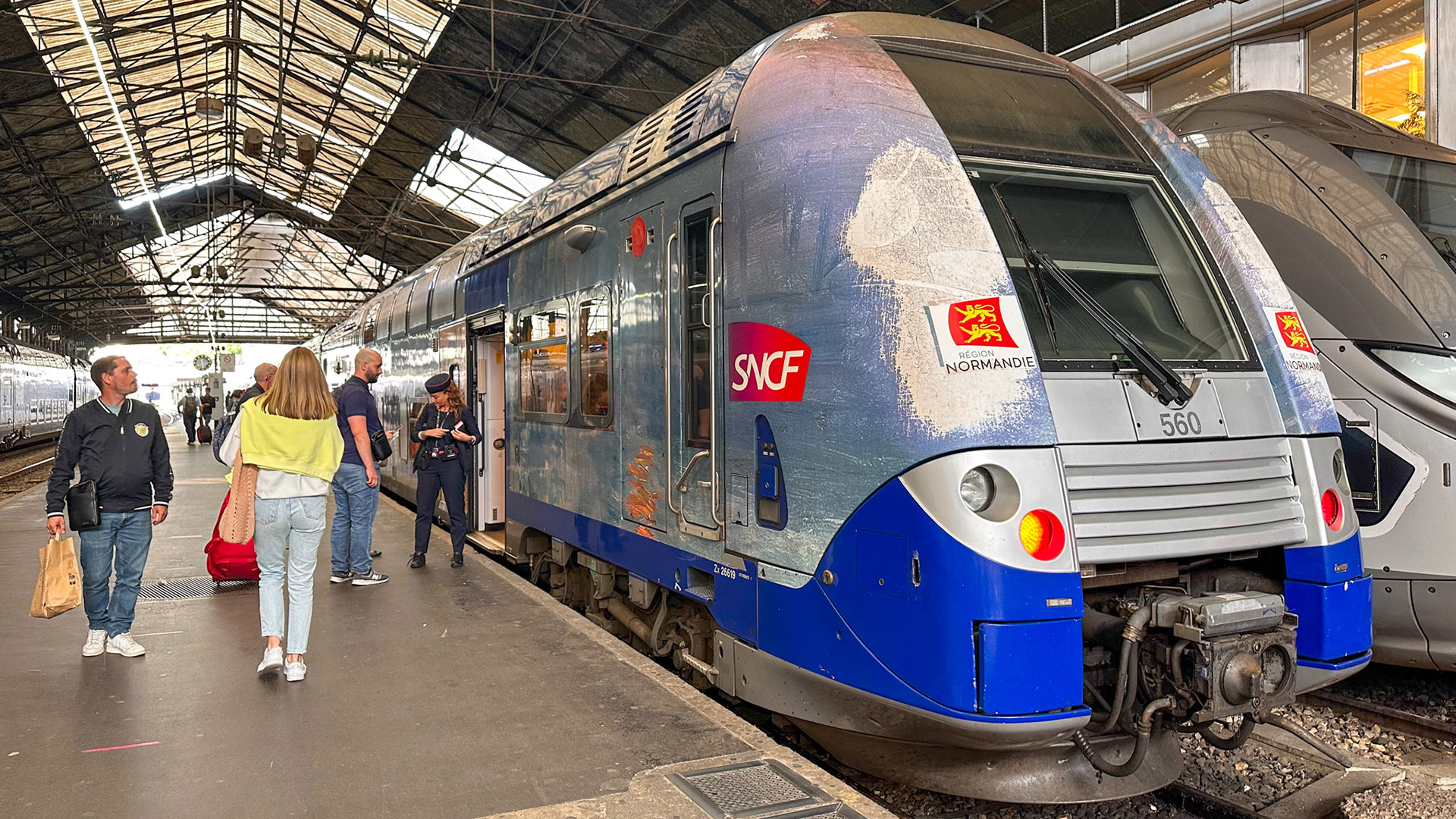 Trem de Paris a Vernon