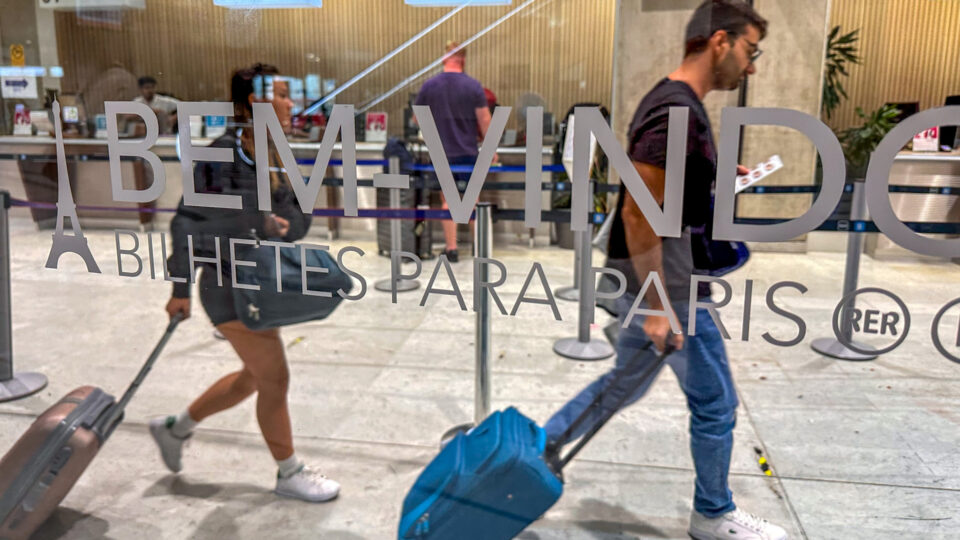 Como ir do aeroporto Charles de Gaulle a Paris