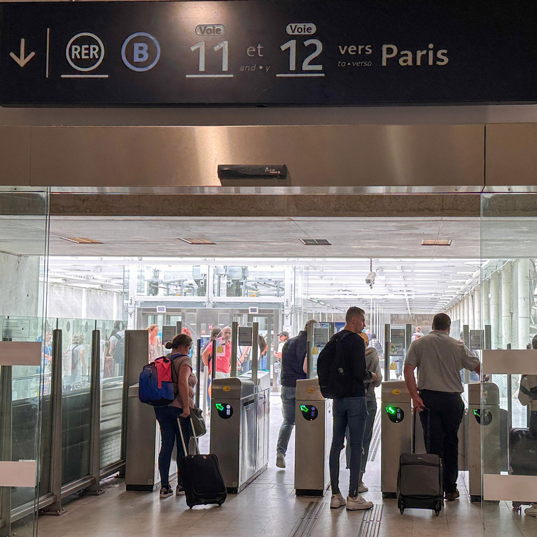 RER do aeroporto Charles de Gaulle para Paris