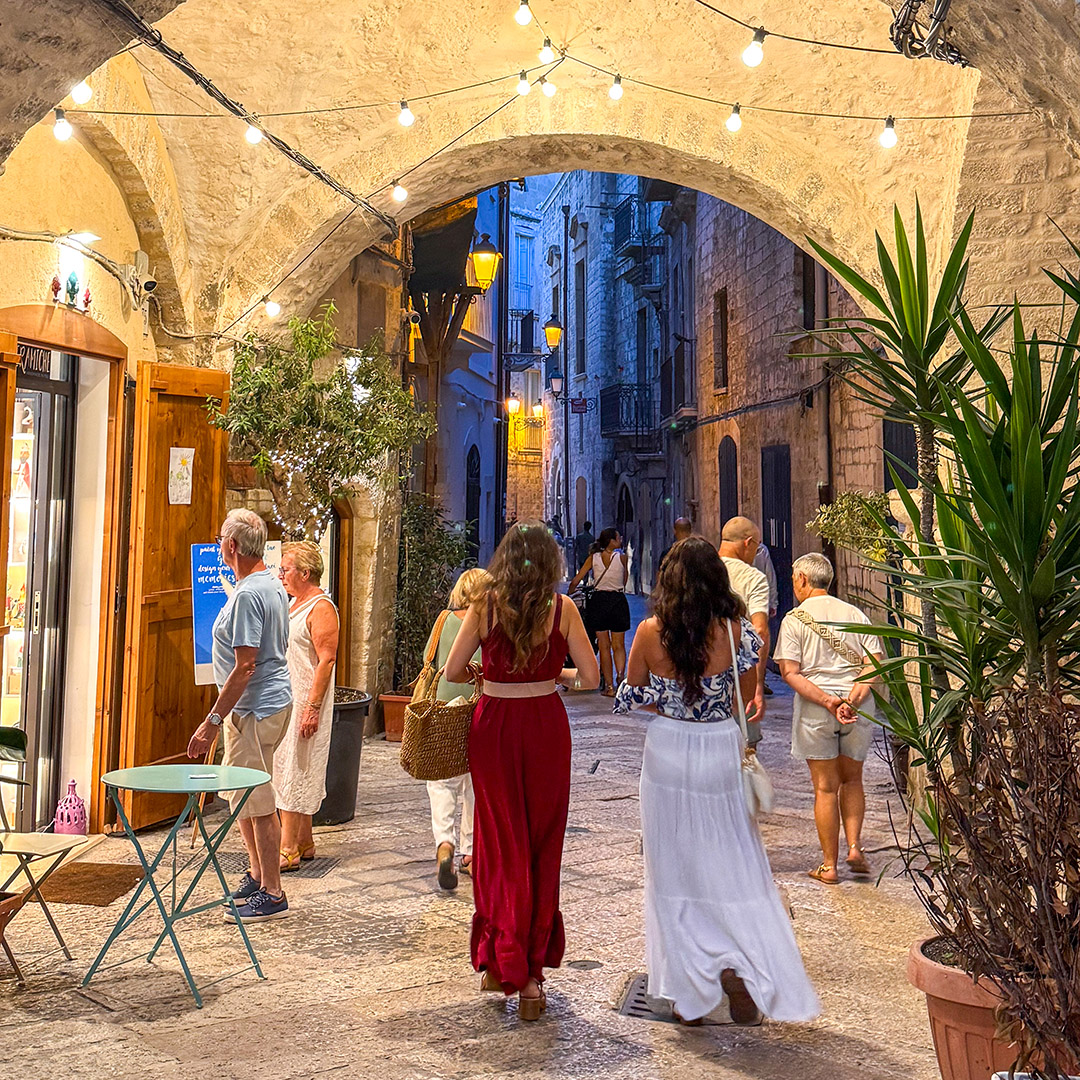 Bari à noite