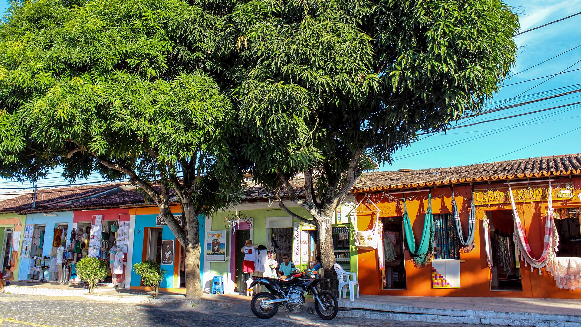 Praça da Igreja em Arraial d'Ajuda