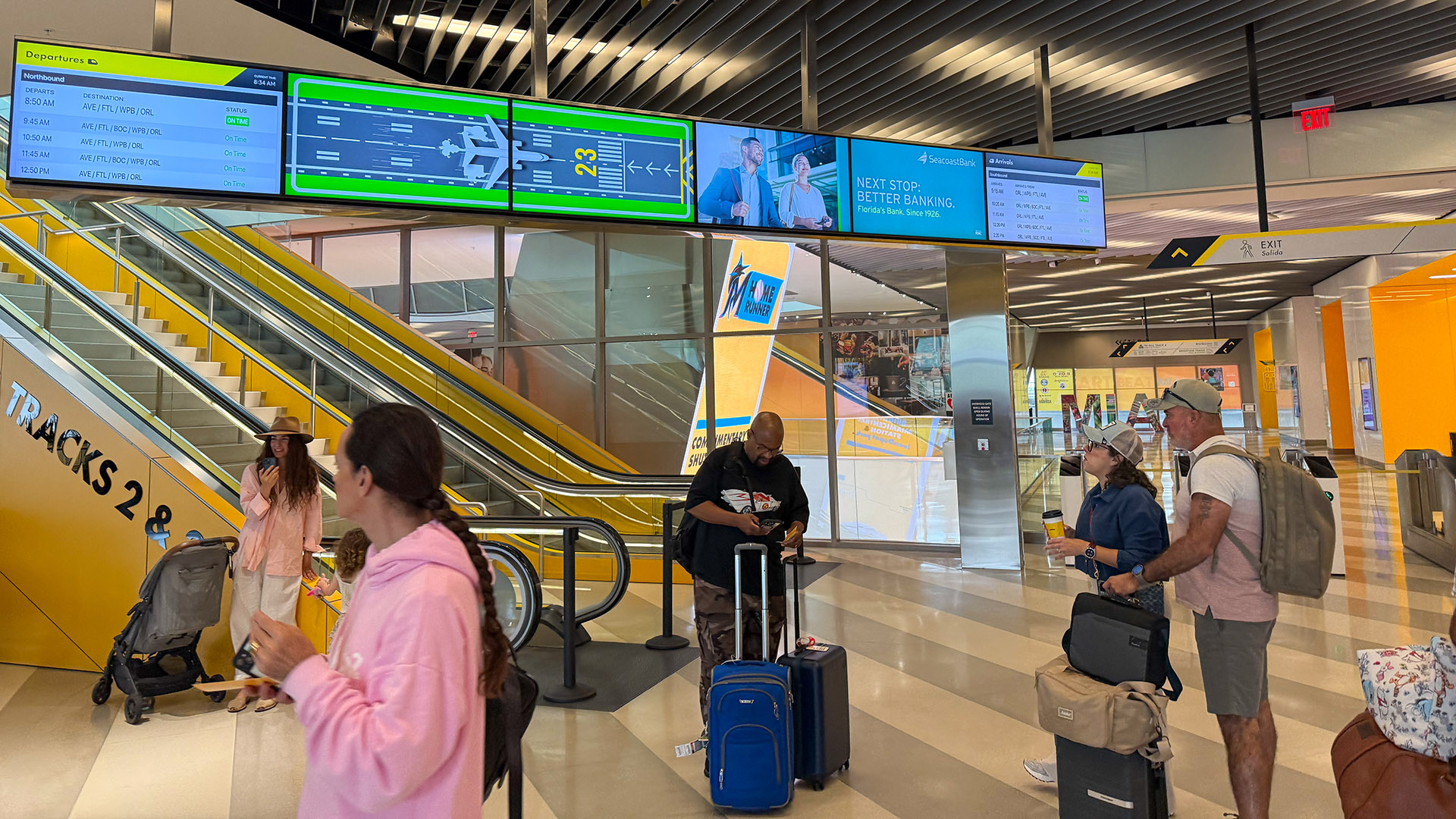 Como é viajar no trem bala entre Miami e Orlando 35