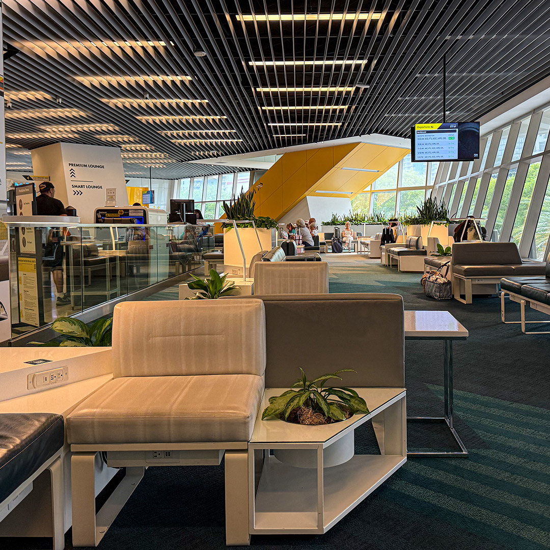 Como é viajar no trem bala entre Miami e Orlando 28