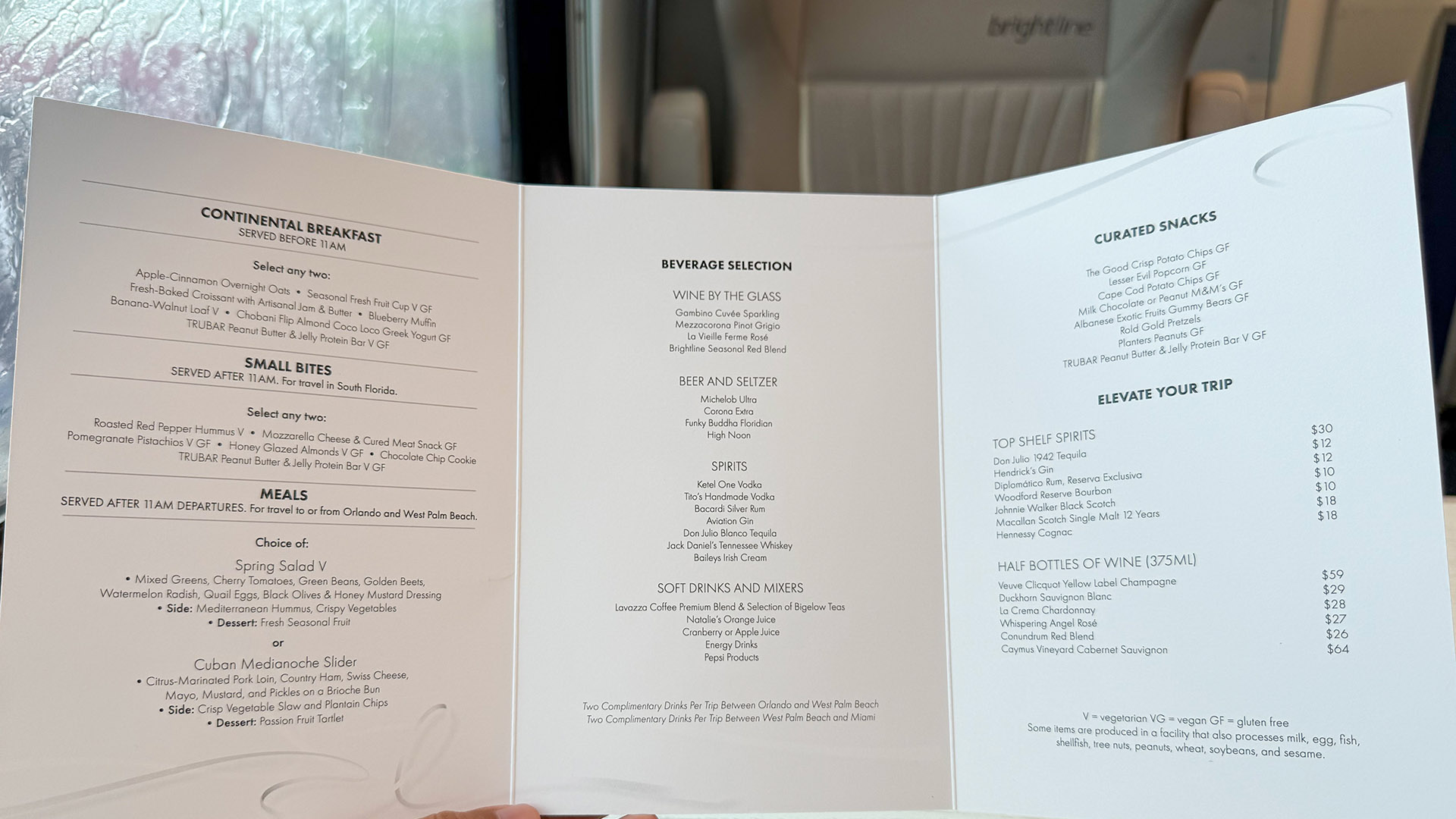 Como é viajar no trem bala entre Miami e Orlando 13