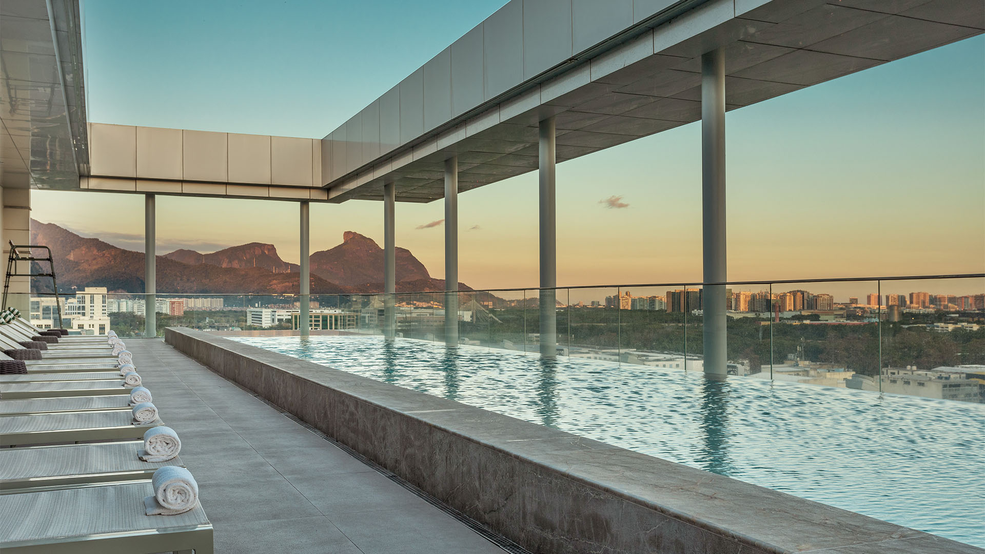 CURTA OS FERIADÕES DE 2026 NOS HOTÉIS HILTON BRASIL 13 CURTA OS FERIADÕES DE 2026 NOS HOTÉIS HILTON BRASIL 5