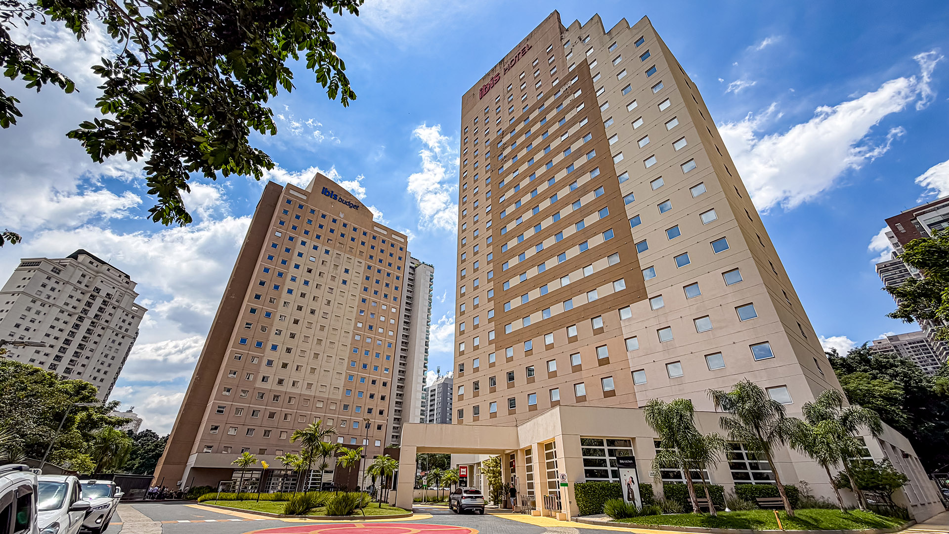 Shows no Morumbi: como chegar e hotéis nos arredores 32 Shows no Morumbi: como chegar e hotéis nos arredores 26